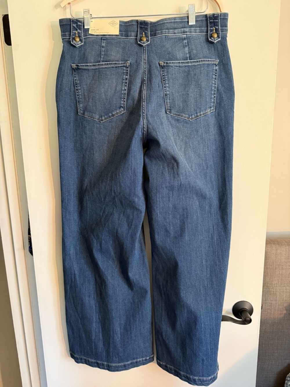 St. John's Bay High-Rise Wide-Leg Jeans NWT Size 14 Stretch Tummy Control Fabric - Picture 8 of 12
